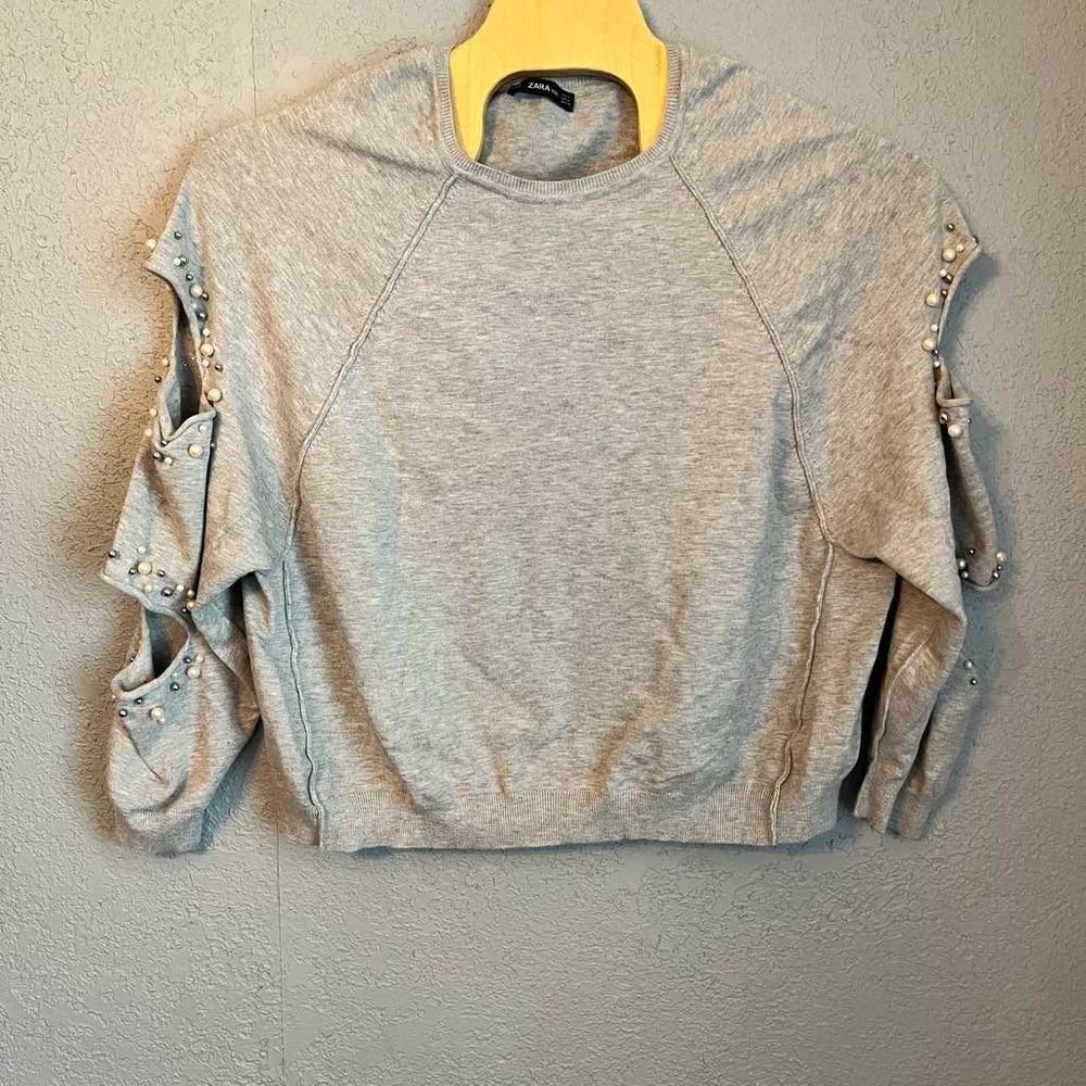 COPY - Zara Womens Gray Sweater Size Medium Cutout Pearl Sweater
